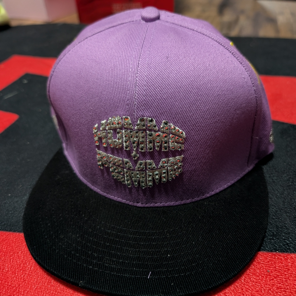 Homme Femme Gemstone Hat. Brand New. 100% Authentic